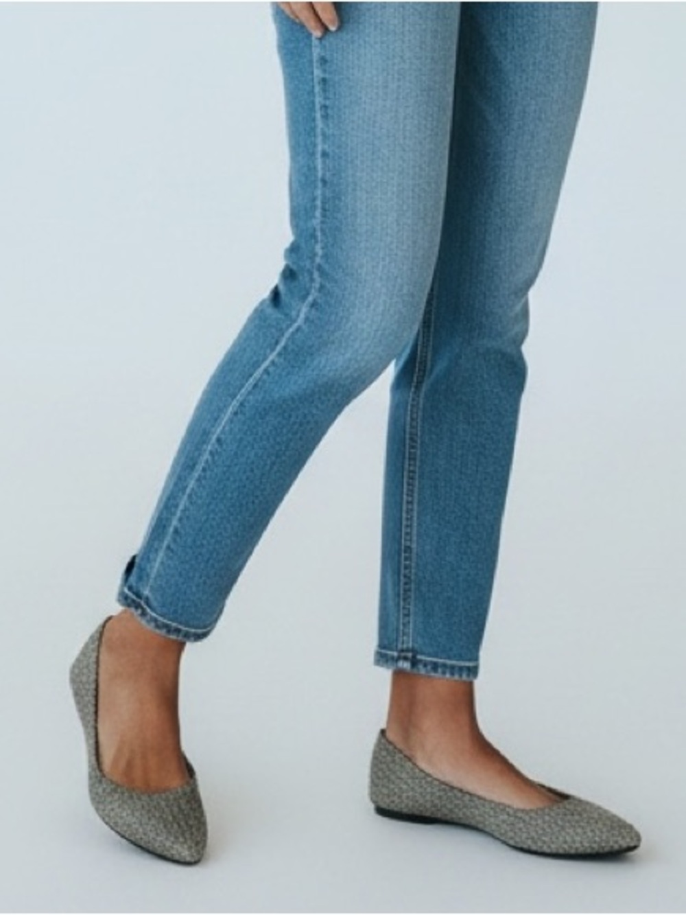 GAP Pointed Herringbone Pattern Women's Flats - Black & White